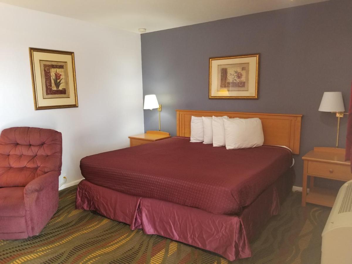 Americas Best Value Inn Belleville מראה חיצוני תמונה
