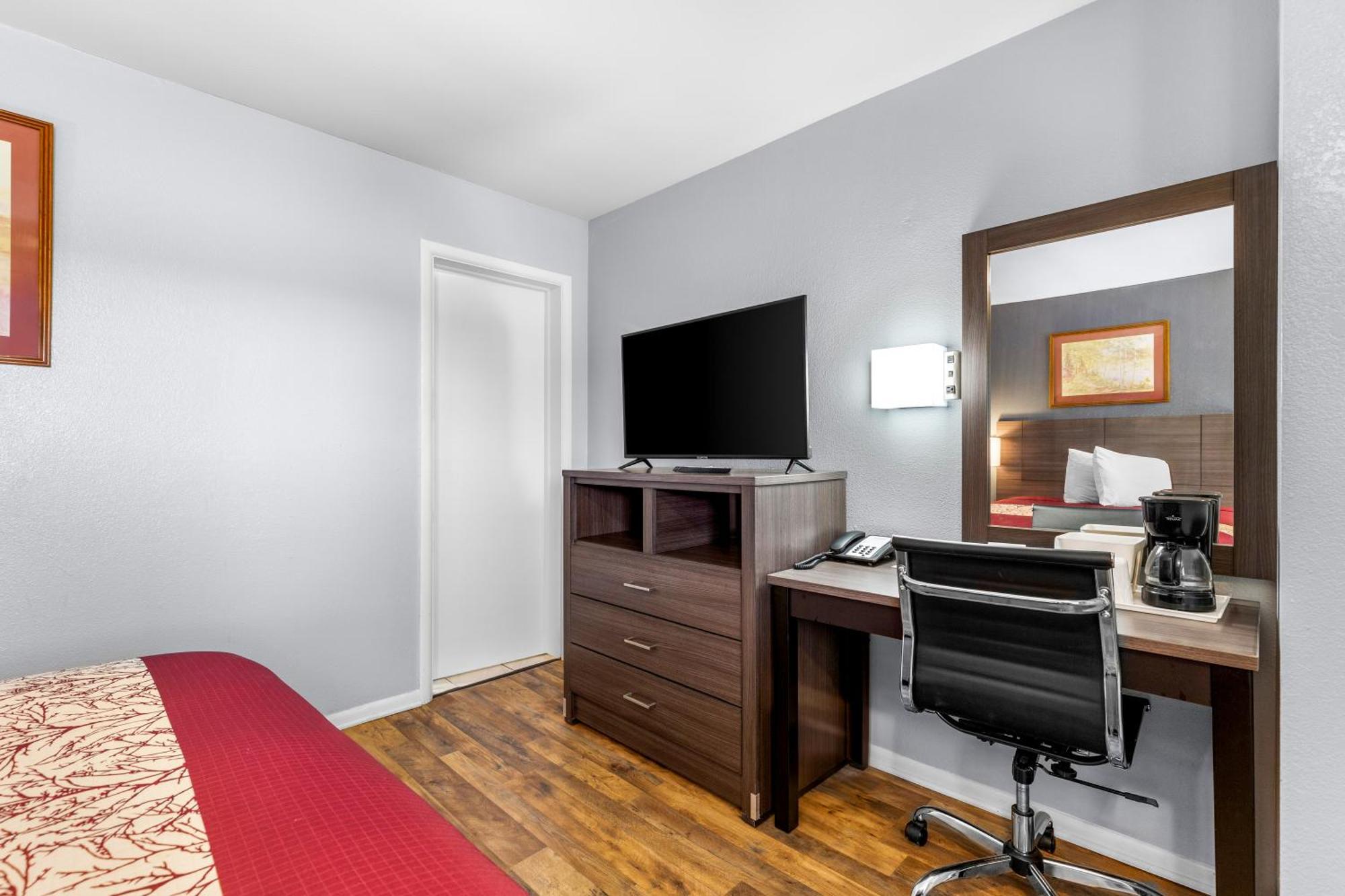 Americas Best Value Inn Belleville מראה חיצוני תמונה